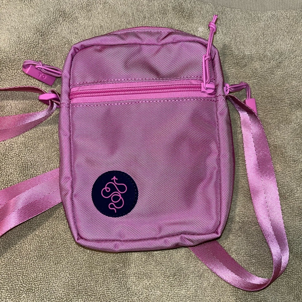 Baboon to the moon pink sling bag